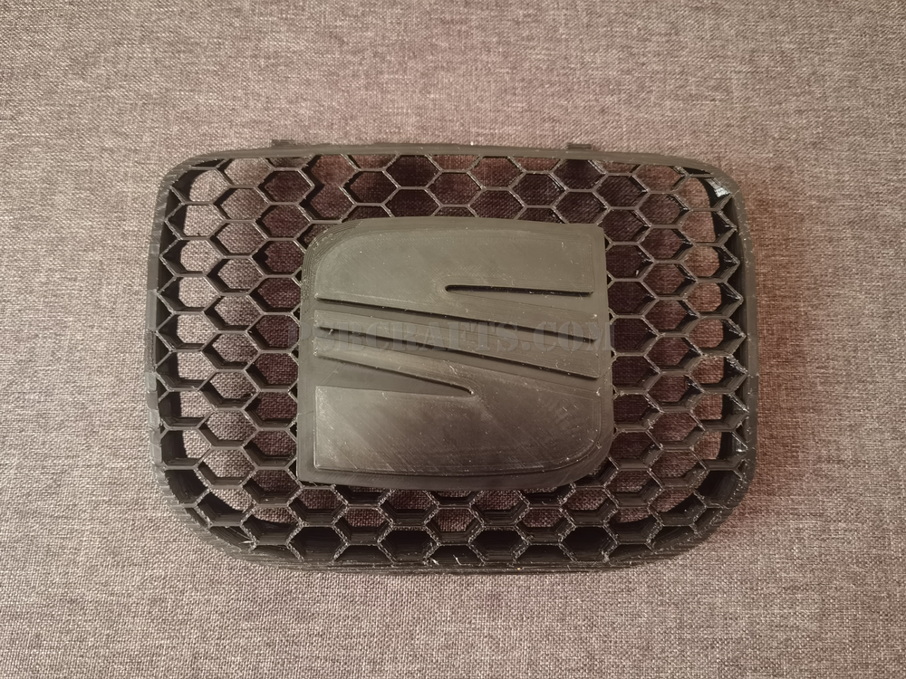 Средна решетка за SEAT LEON 1M FR - ЧЕРНО СЕАТ ЛОГО , 3Д принт, car part, auto accessory, replacement part, custom, 3D print