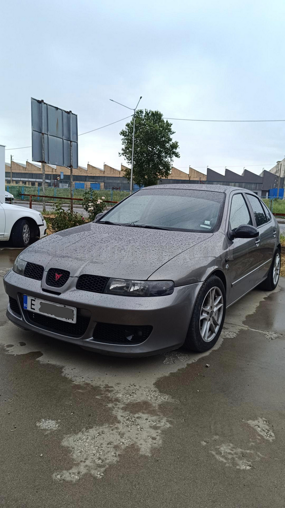 Средна решетка за SEAT LEON 1M CUPRA - ЧЕРВЕНО КУПРА ЛОГО , 3Д принт, car part, auto accessory, replacement part, custom, 3D print
