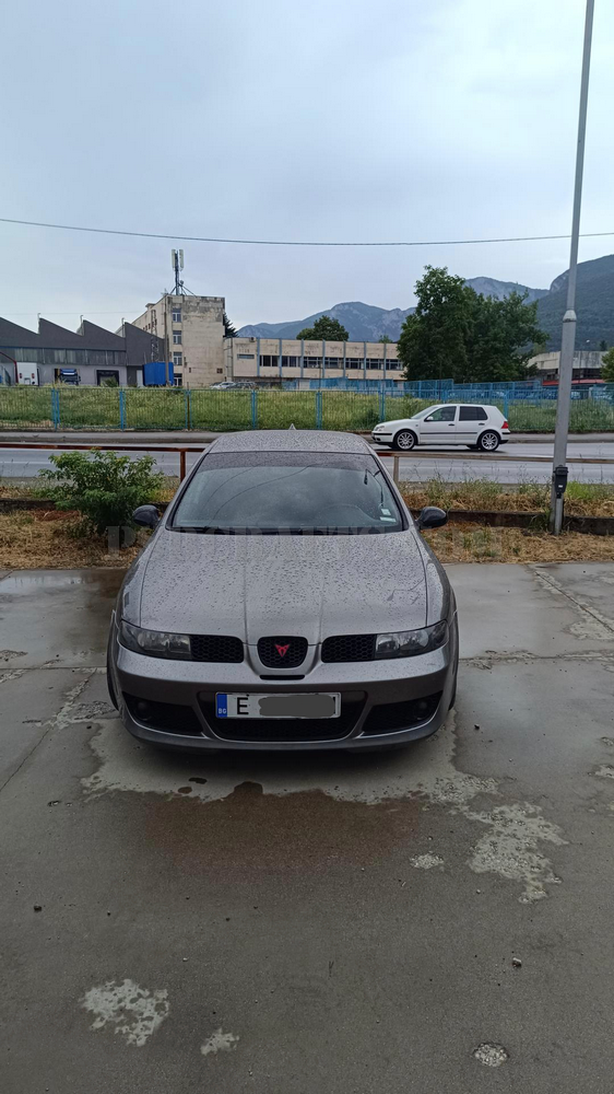 Средна решетка за SEAT LEON 1M CUPRA - ЧЕРВЕНО КУПРА ЛОГО , 3Д принт, car part, auto accessory, replacement part, custom, 3D print